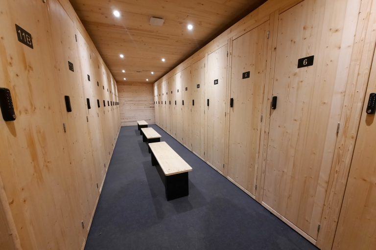 Chalet Ibex Ski and boot store