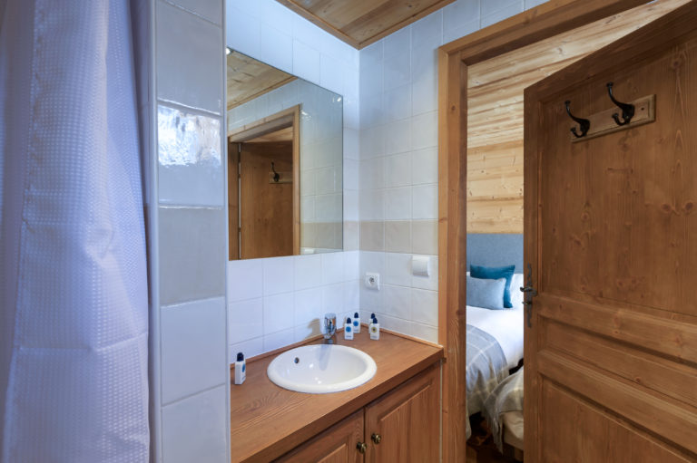 Ensuite bathroom